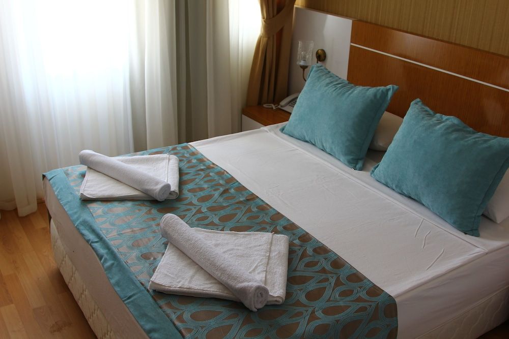 Esperanza Hotel Standard Double Room Single Use 9