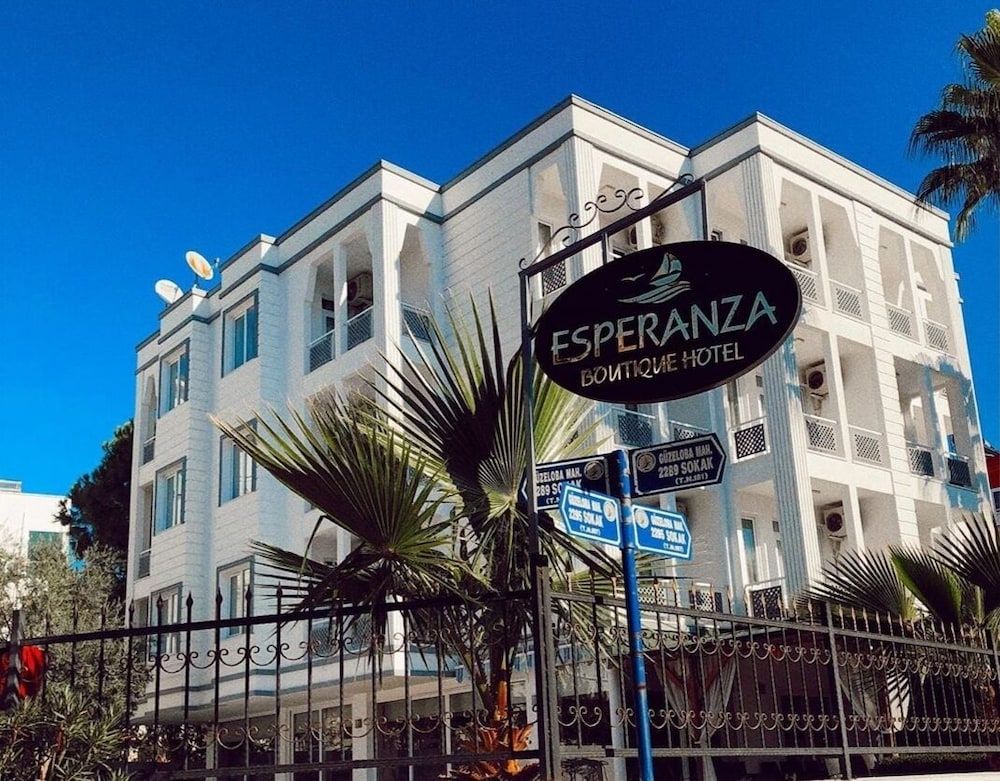 undefined Esperanza Hotel 4