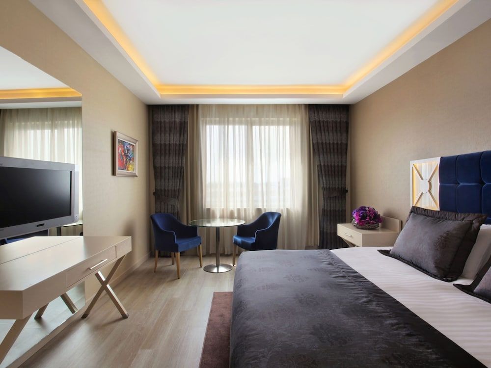 Executive Room