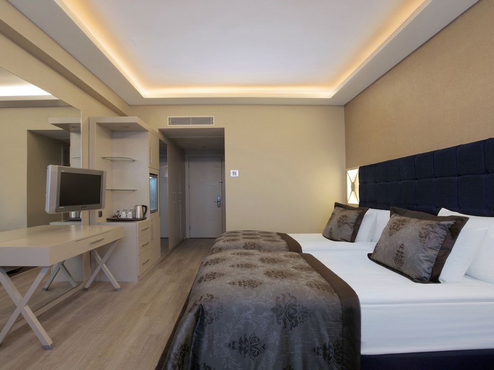 Executive Room