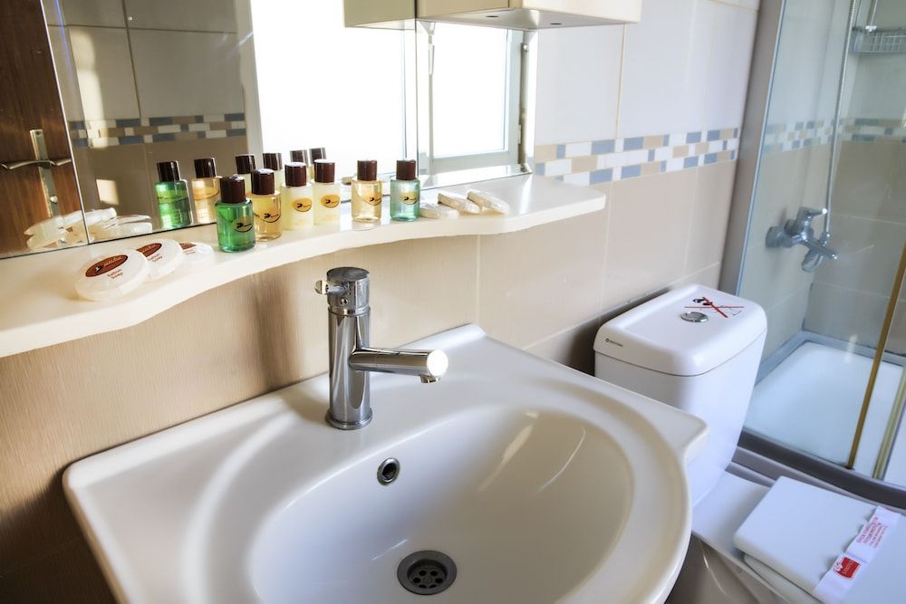 Anka Business Park Hotel Standard Room, 1 King Bed 8