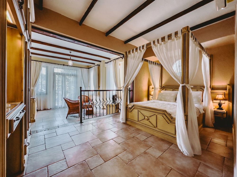 The Olive Tree Studios - Adults Only Standard Double or Twin Room