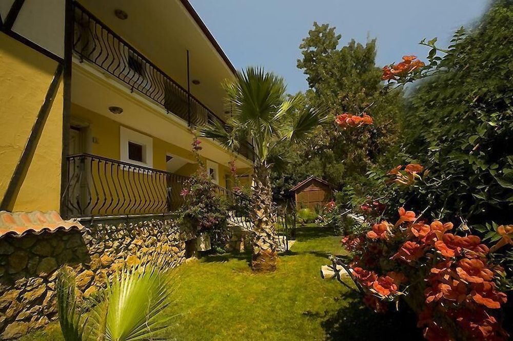 undefined The Olive Tree Studios - Adults Only 8