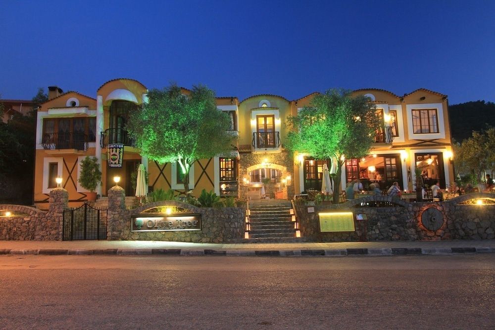 undefined The Olive Tree Studios - Adults Only 6