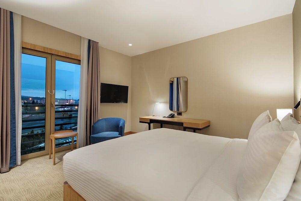 King, Suite, 1 King Bed, Non Smoking