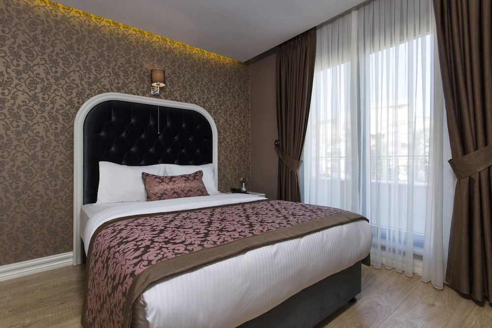 Dencity Hotel Standard Room 5