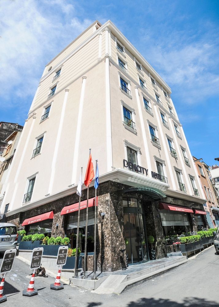 undefined Dencity Hotel 8