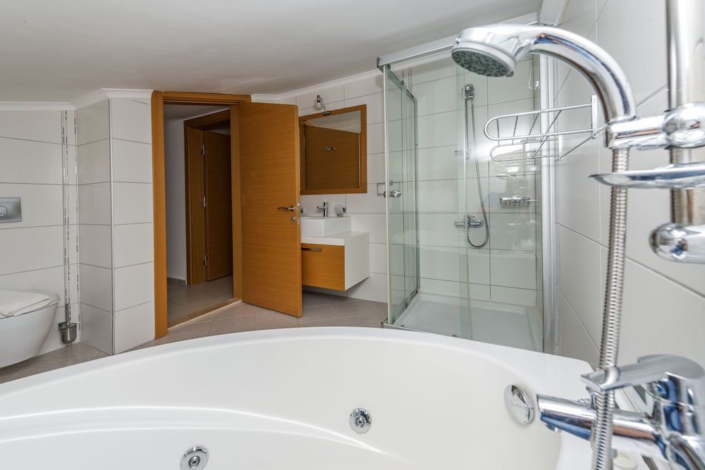 undefined Diana Residence 9