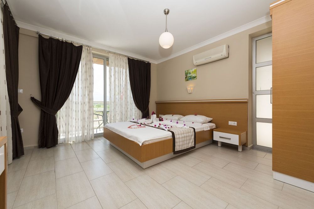 undefined Diana Residence 2