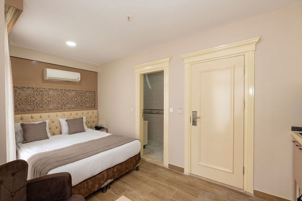Taksim Peri Suite Deluxe Studio 4