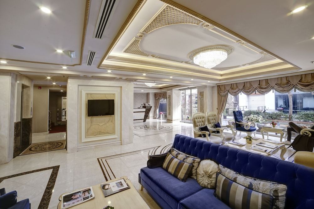 undefined Halifaks Hotel
