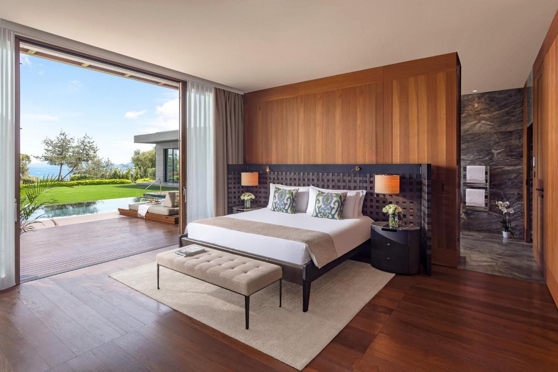 Blue Beach Villa Four Bedroom