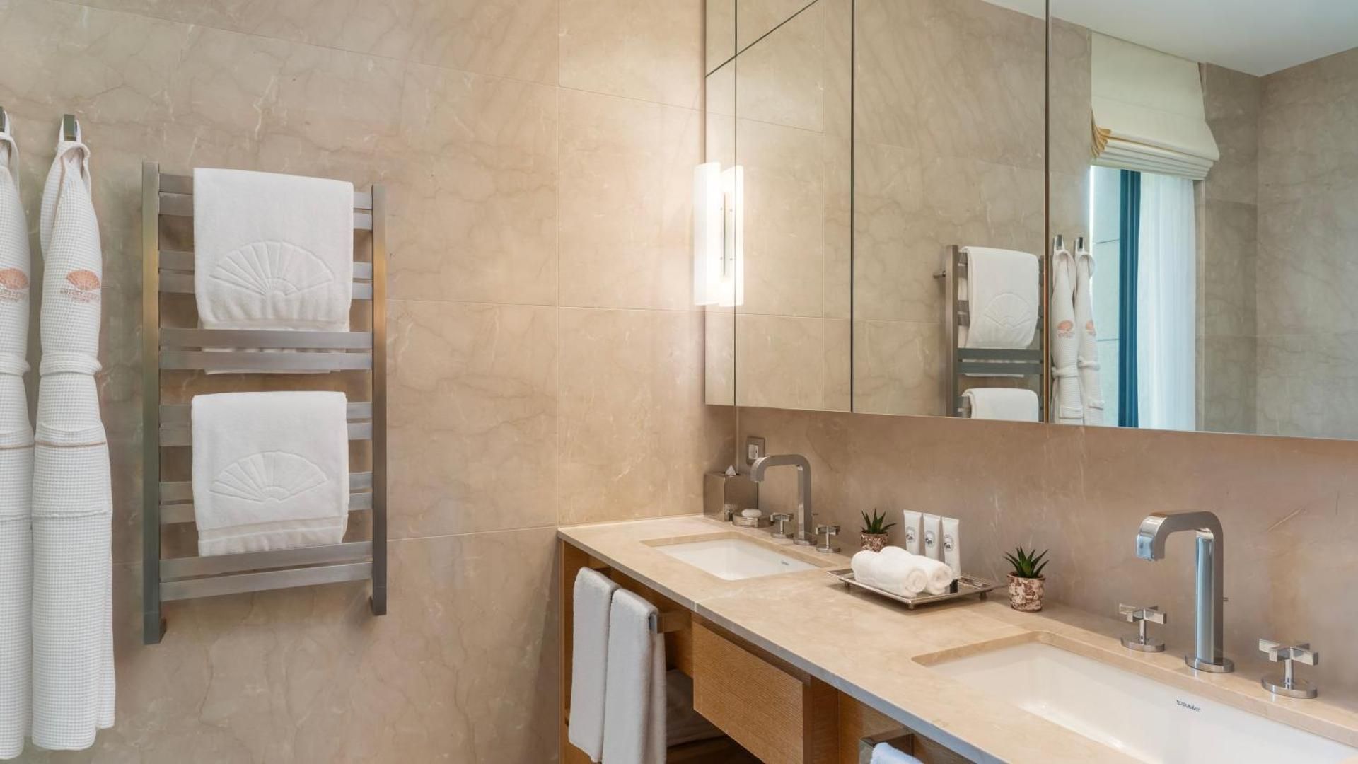 Two Bedroom Sea View Apartment