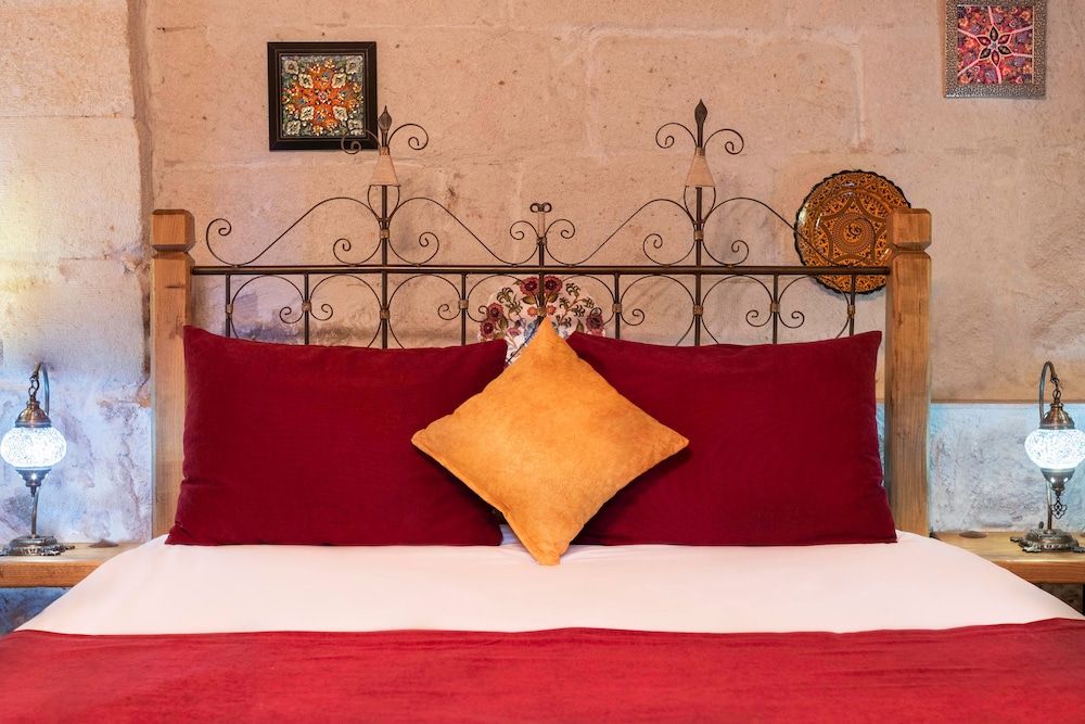undefined Maron Stone House 10