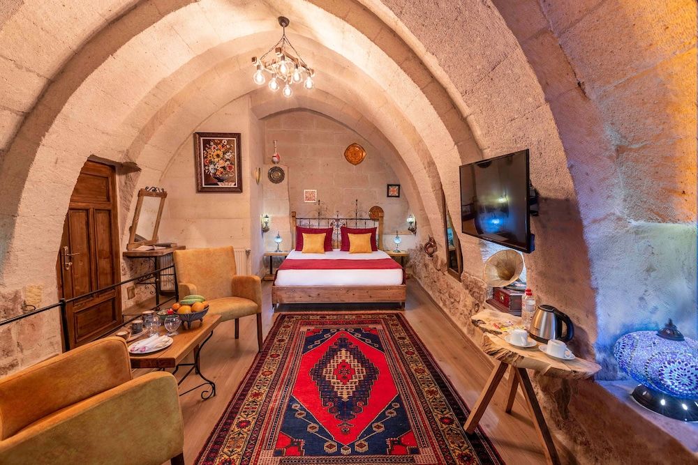 undefined Maron Stone House 4