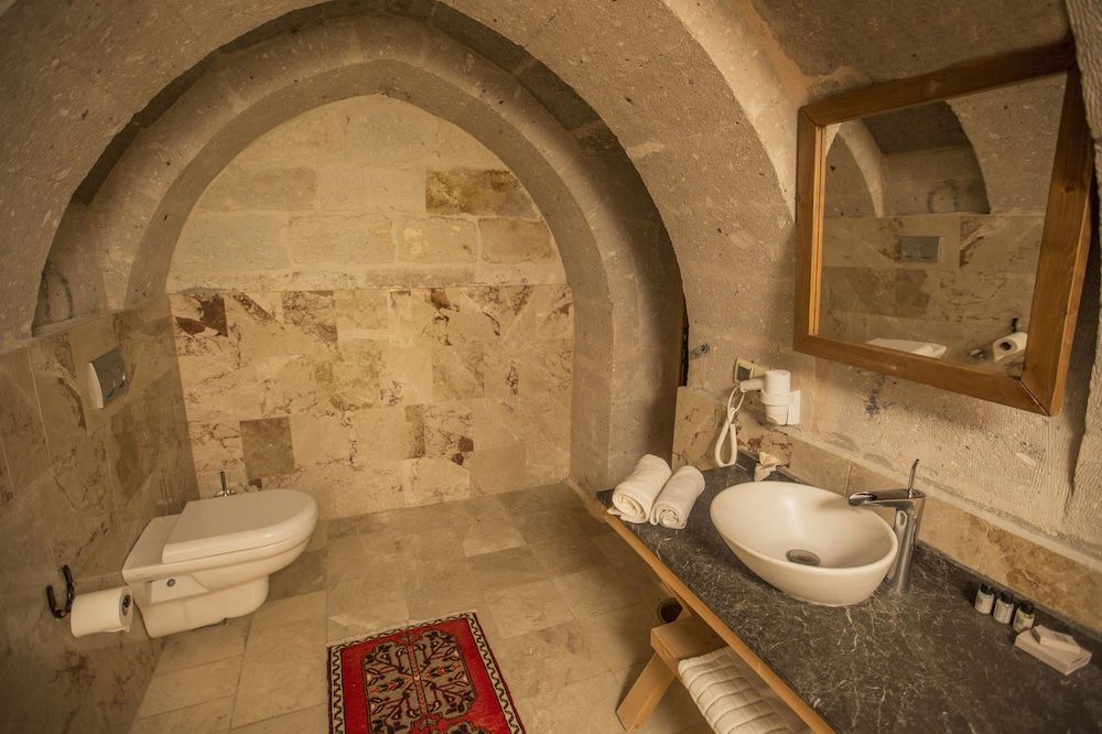 Helike Cave Suites Standard Room 11