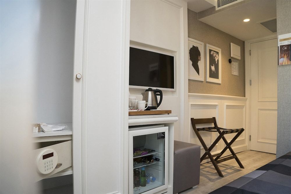 Sky Kamer Hotel Economy Room 12