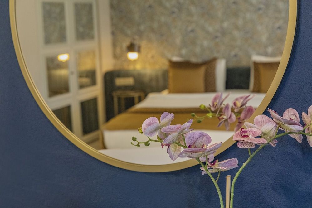 undefined Ayramin Deluxe Hotel