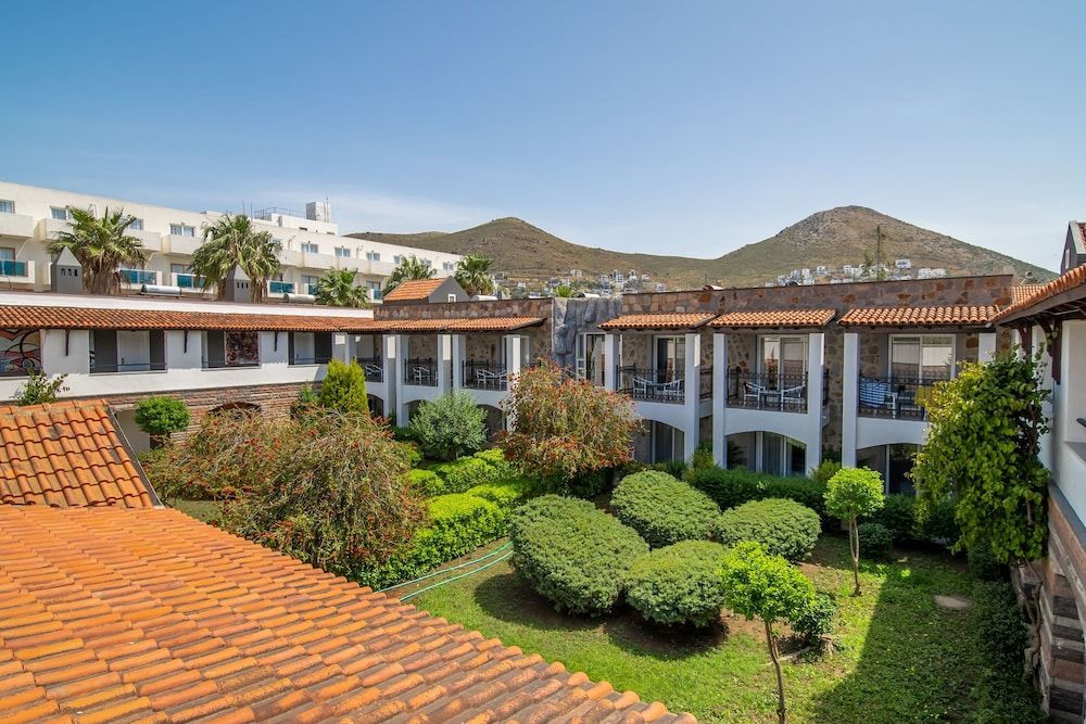 undefined Tiana Beach Resort - All Inclusive 5