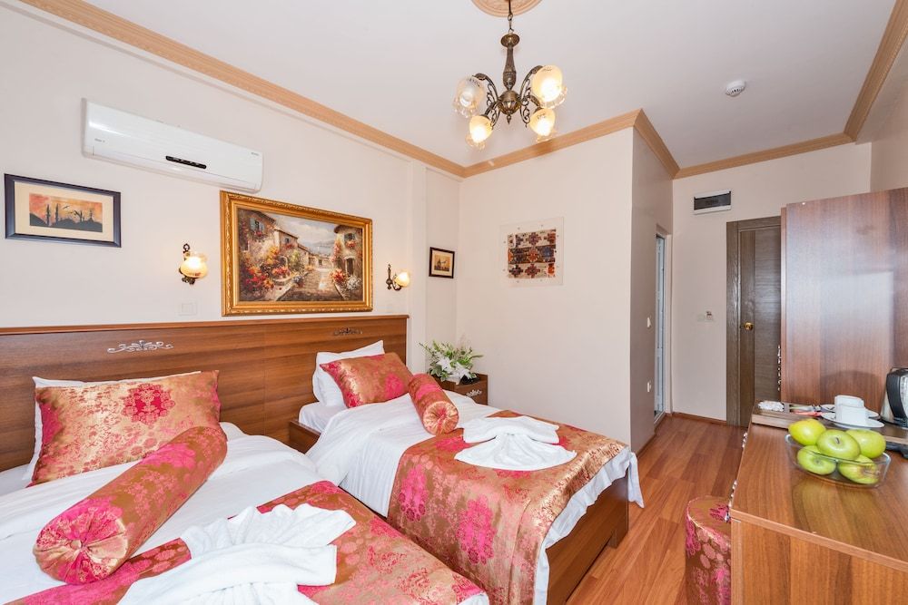 Turgut Hotel Standard Double Room, City View 6