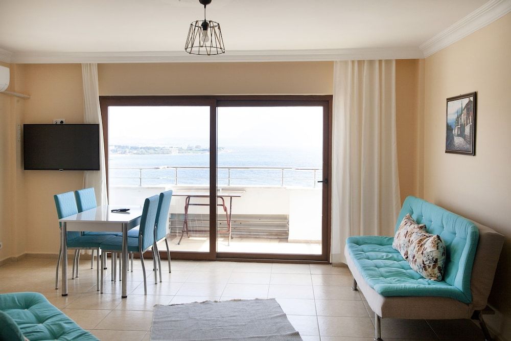 Beyaz Konak Evleri Apartment, Sea View (for 3 or 4) 5