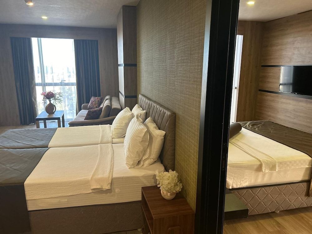 undefined Sky Business Hotel 2