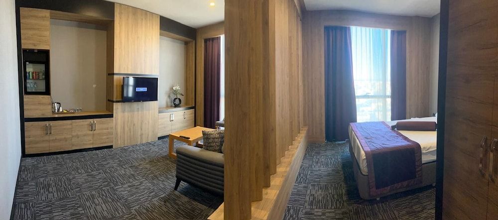 undefined Sky Business Hotel 3