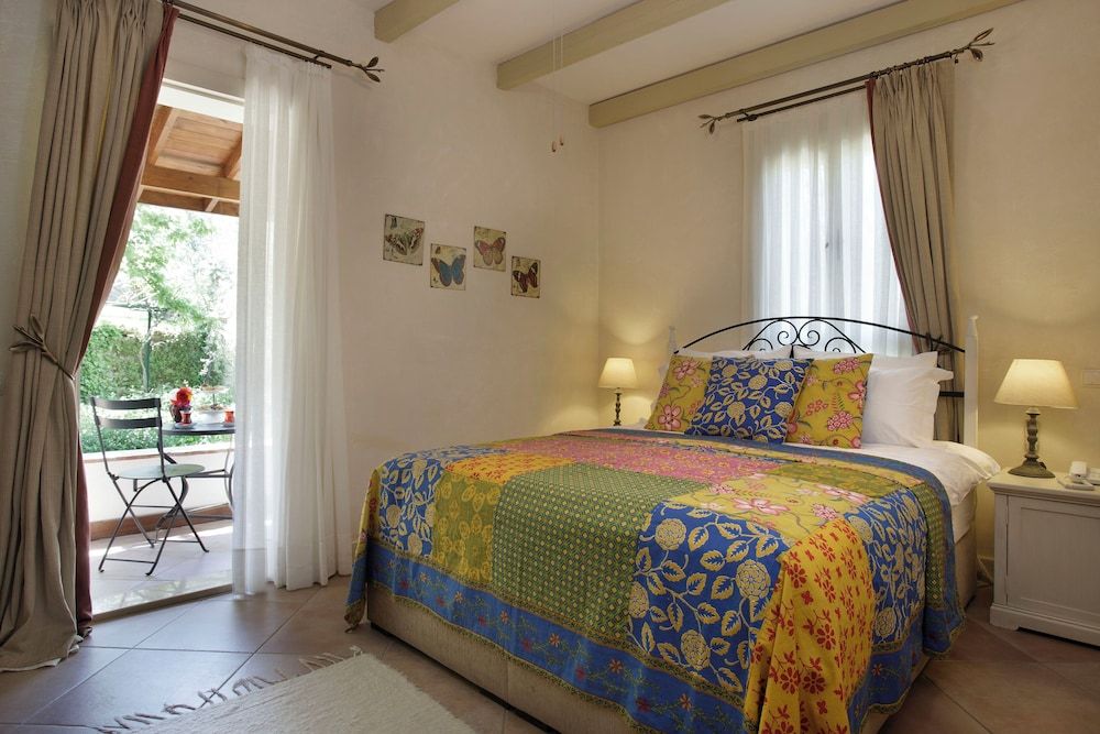 Güllü Konakları Standard Room, Vineyard View 3