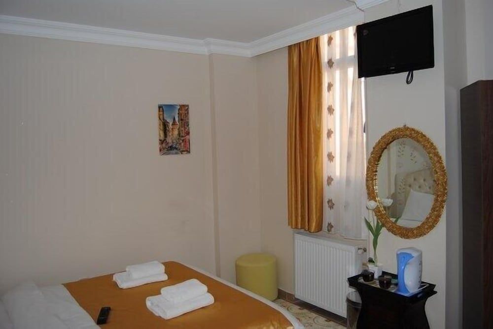 undefined Lotus Hotel 4