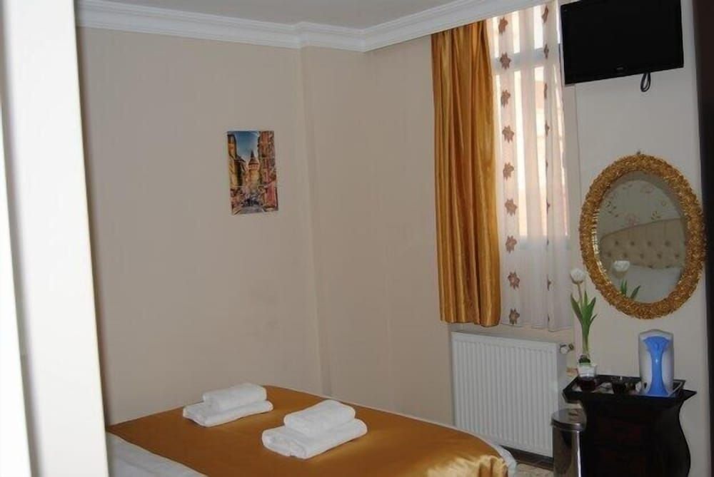 undefined Lotus Hotel 6