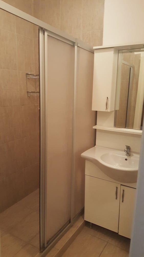 Yeşilköy Airport Butik Otel Economy Room, Garden View 6