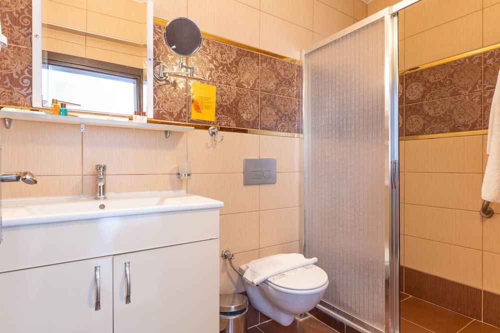 Hotel Karacam Double or Twin Room, City View 6