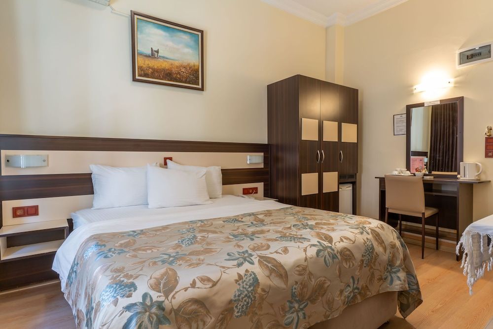 Hotel Karacam Economy Double Room 4