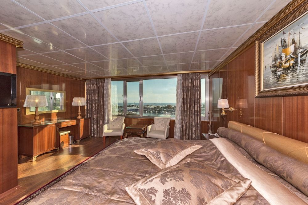 undefined Cevheri's Hotel 10