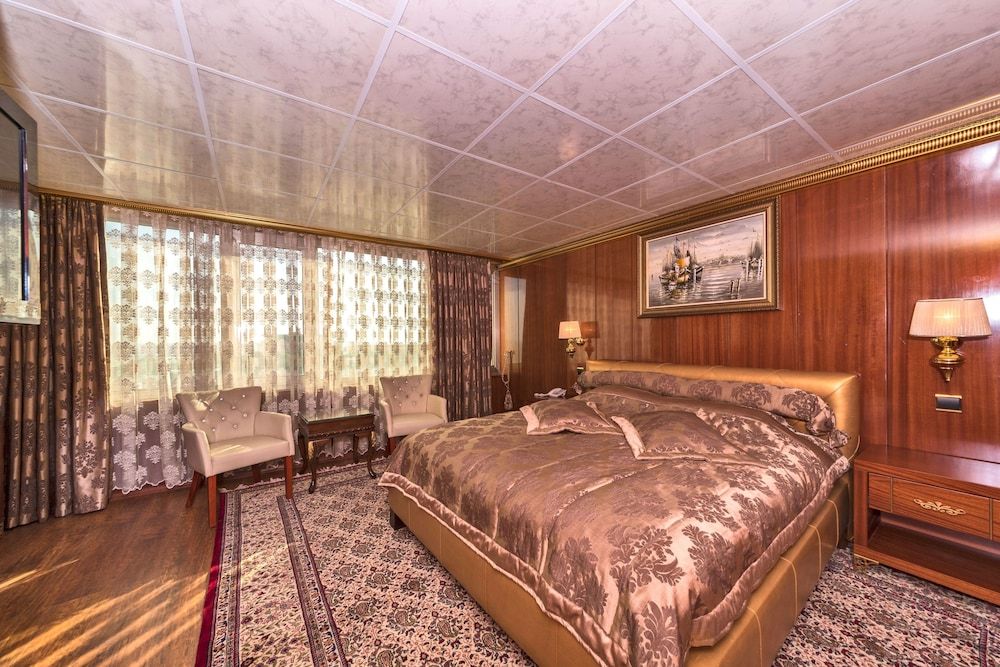 Cevheri's Hotel Grand Double Room, 1 Queen Bed, Sea View