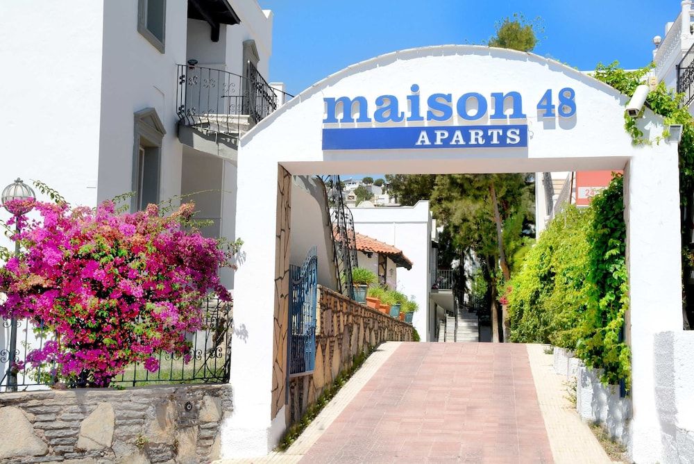 Maison 48 Apart Hotel
