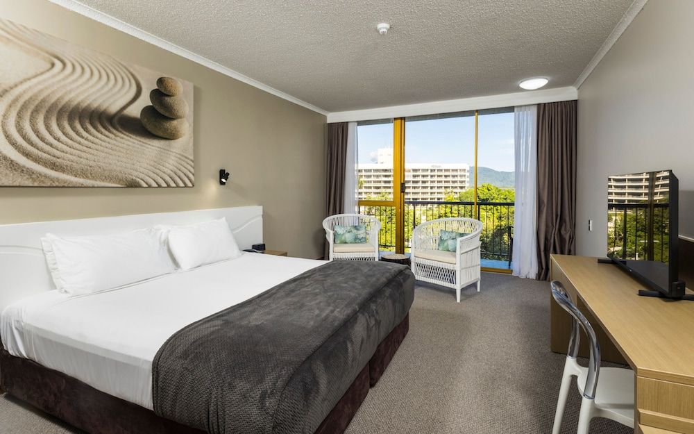 undefined Pacific Hotel Cairns