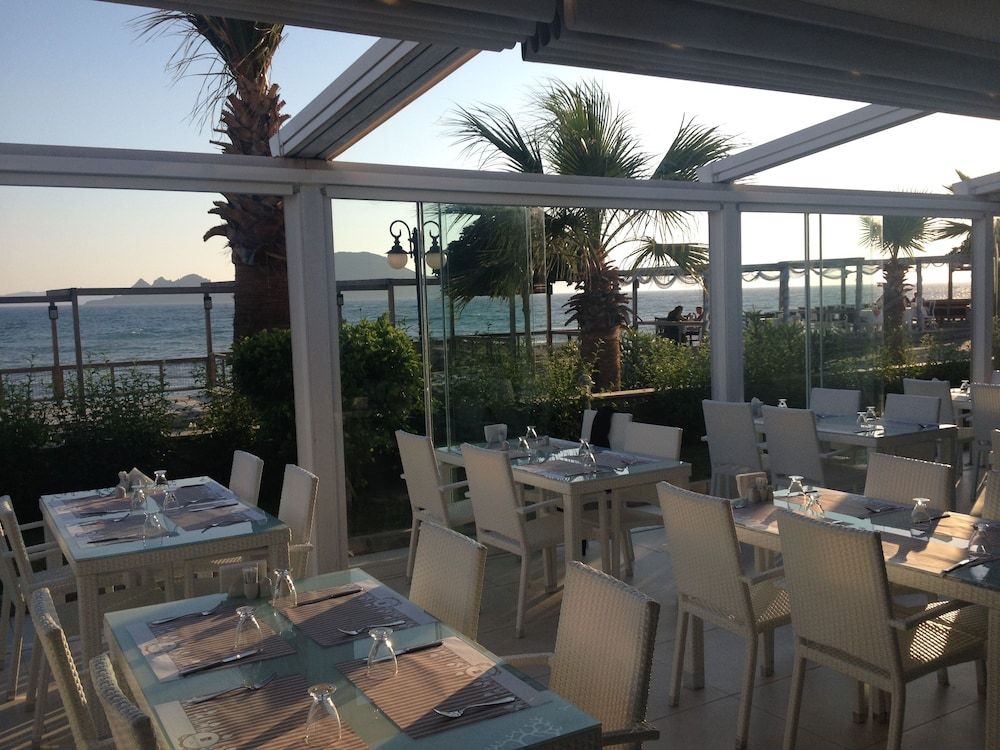 undefined Dragut Point North Hotel 6