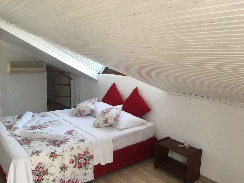 Standard Room (Attic)