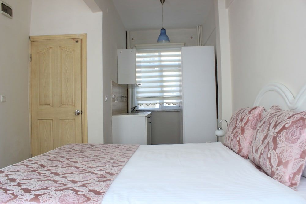 undefined Barefoot Hotel 6