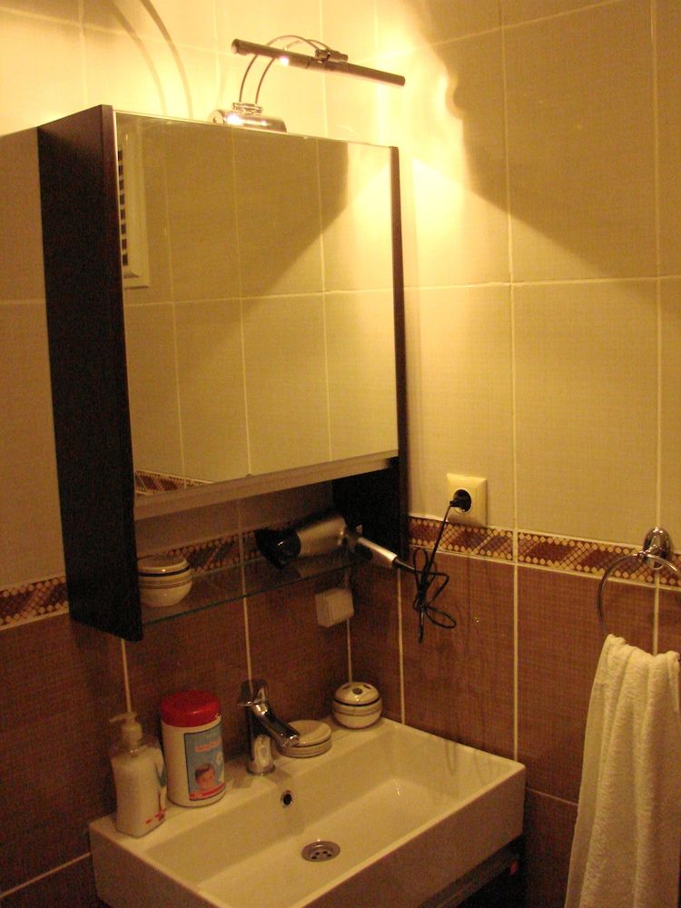 undefined Volare Aparts 9