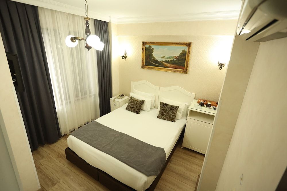 Asmali Hotel Standard Double Room 7