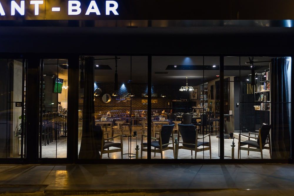 undefined Hotel Cinnah 7