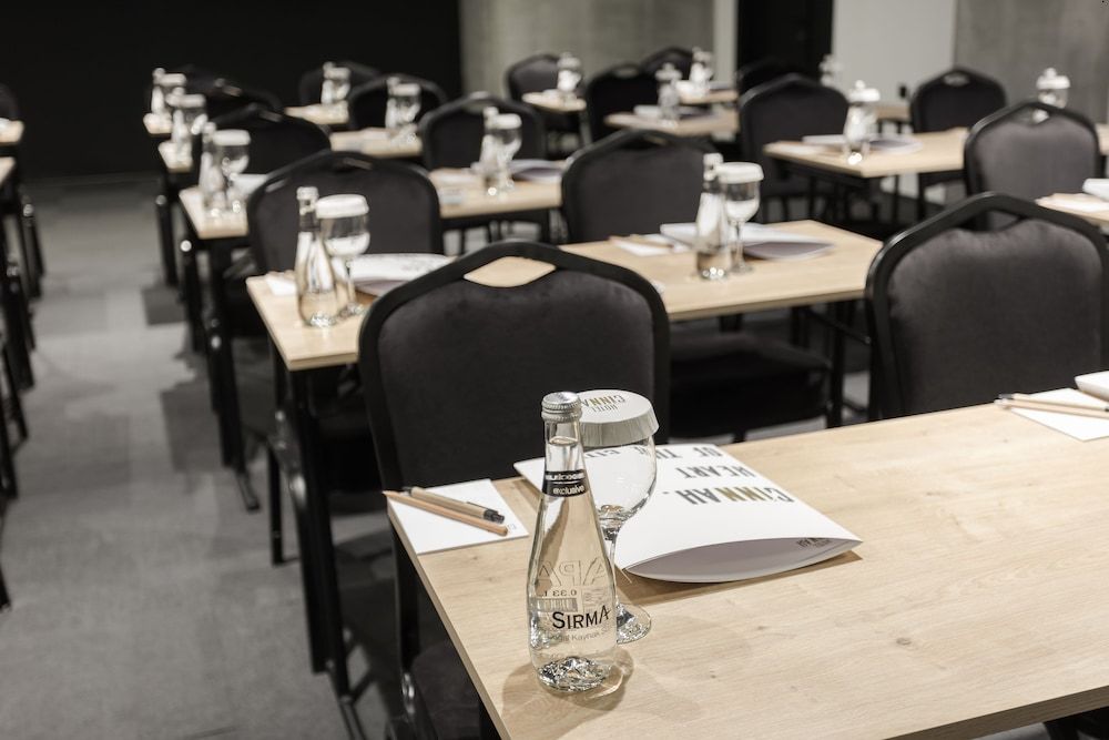 undefined Hotel Cinnah 9