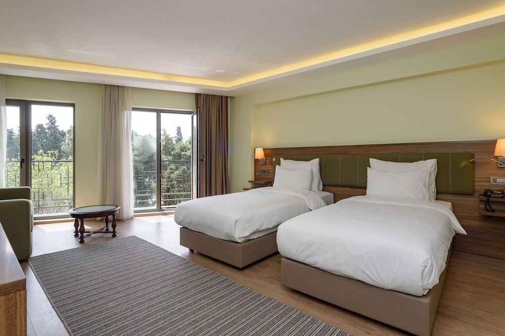undefined Numi Hotel 10