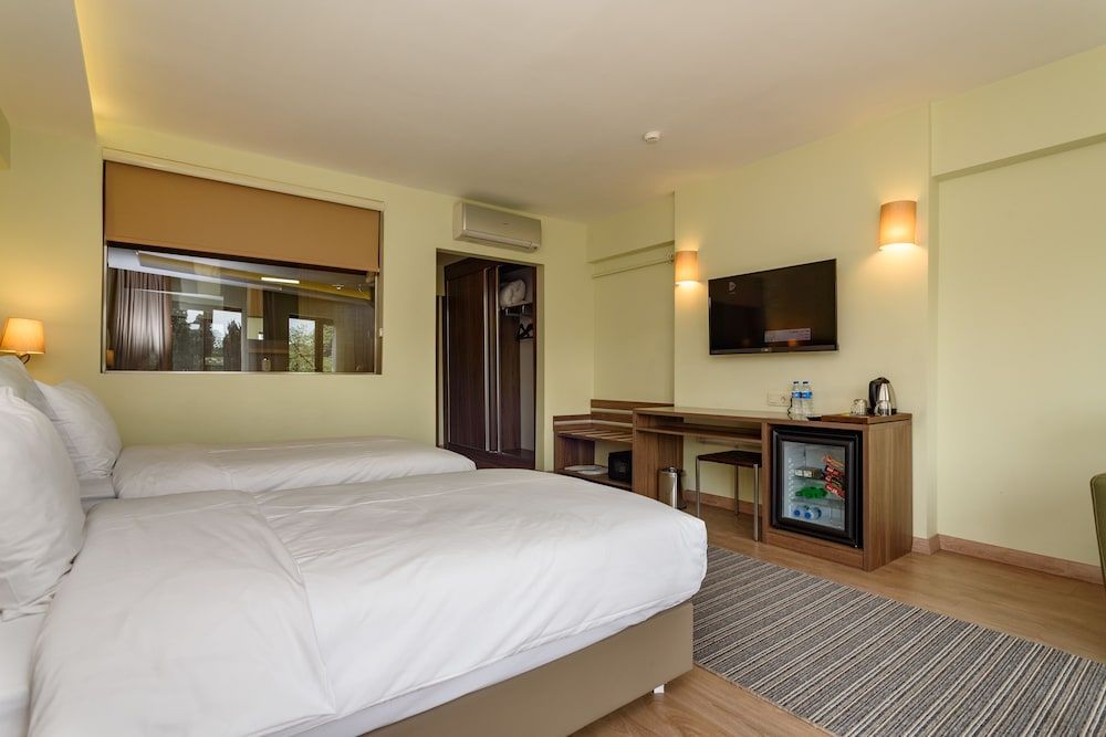 Numi Hotel Deluxe Double or Twin Room, City Viewxx 6