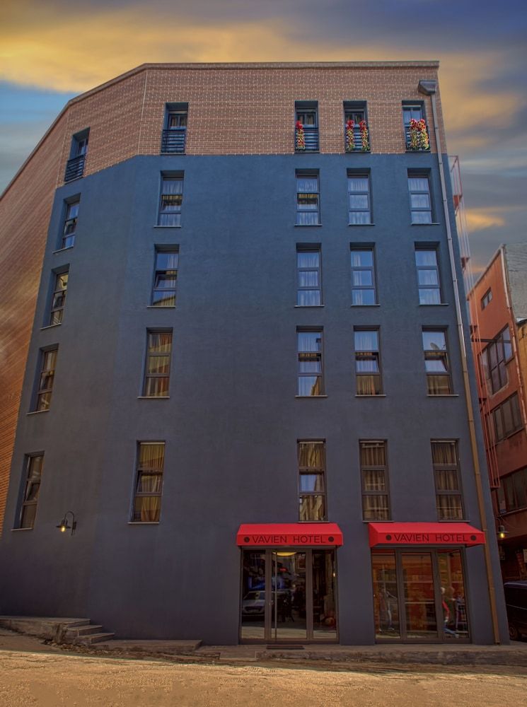 undefined Vavien Hotel 7