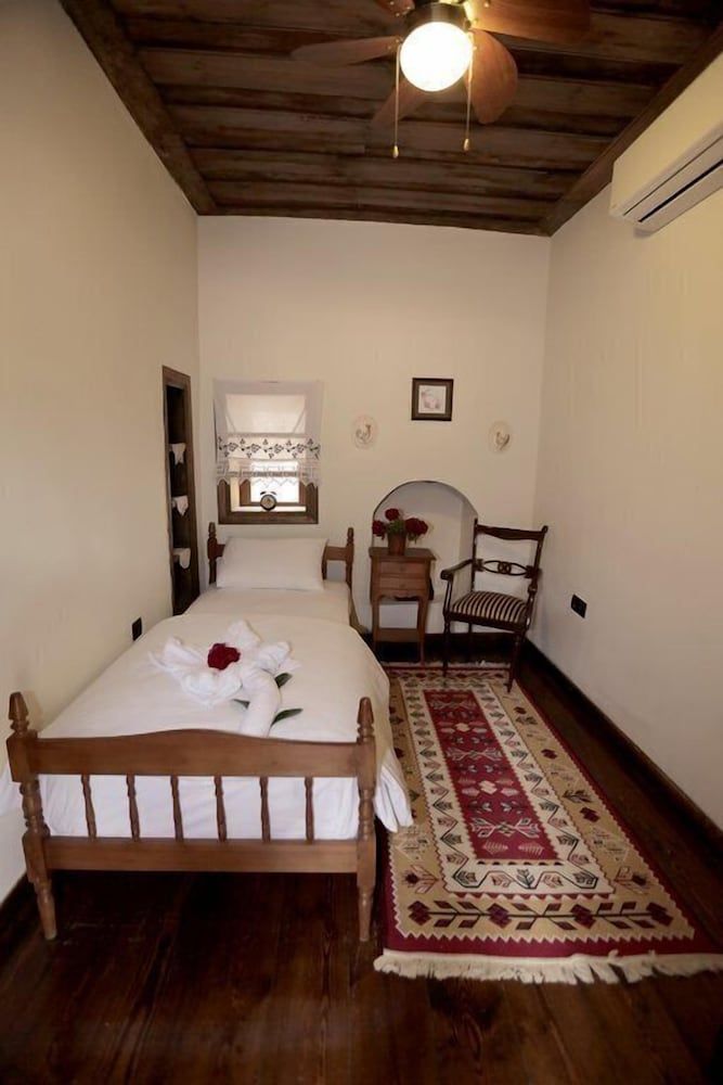 Kadilar Pasazade Konagi Butik Otel Family Room 5