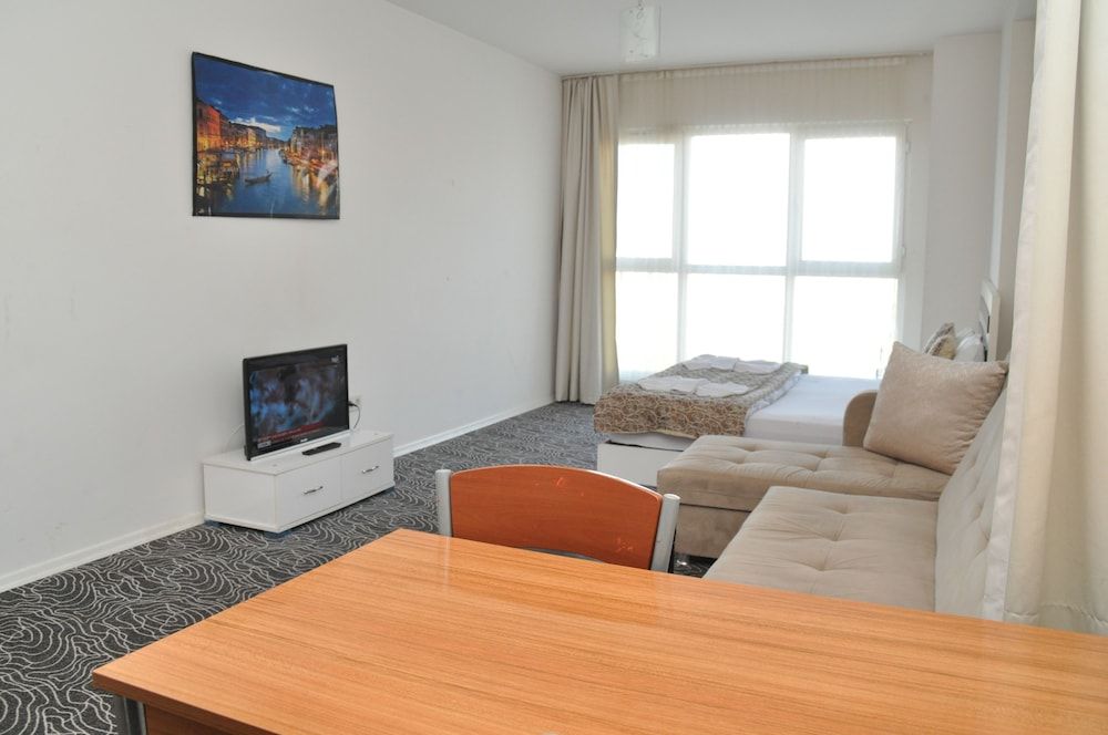 undefined Ser Suite Hotel 10