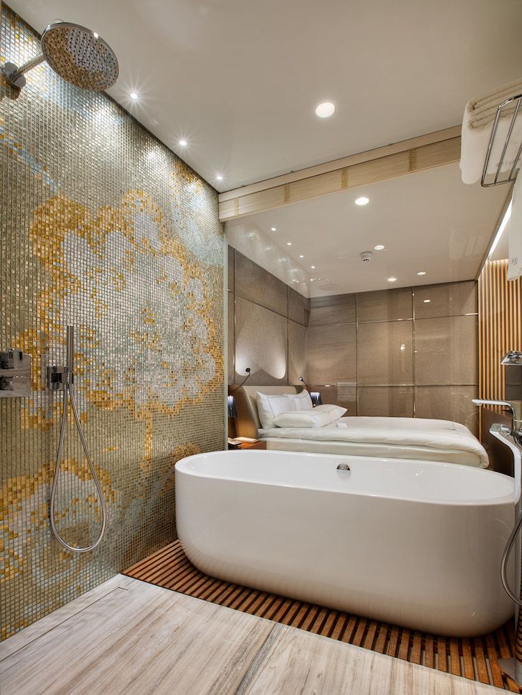 Romantic Suite
